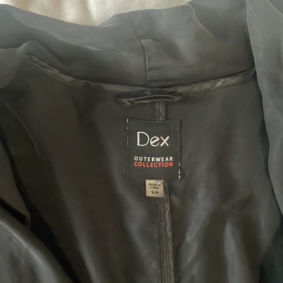 Like new Dex jacket medium - Picture 2 of 6